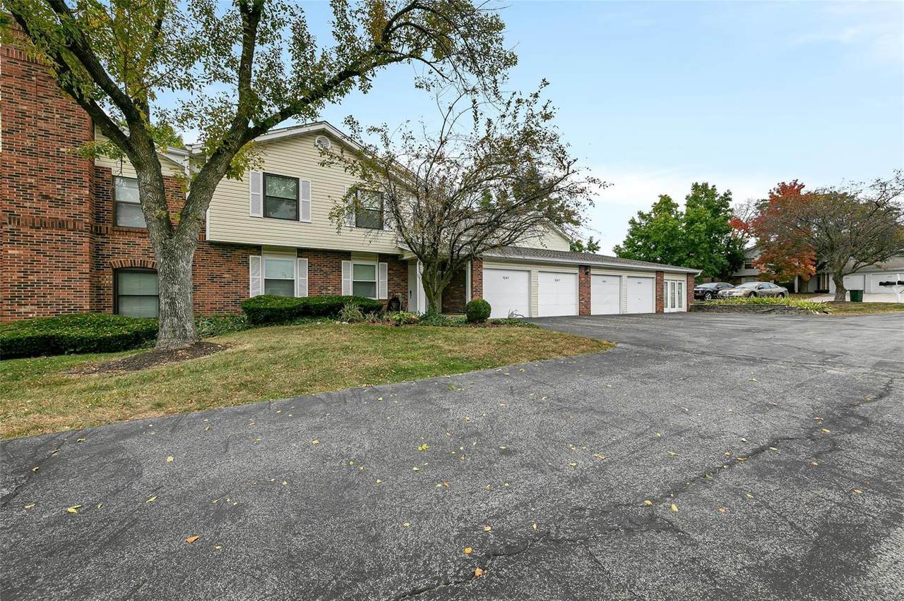 1041 Windstream - Photo 1