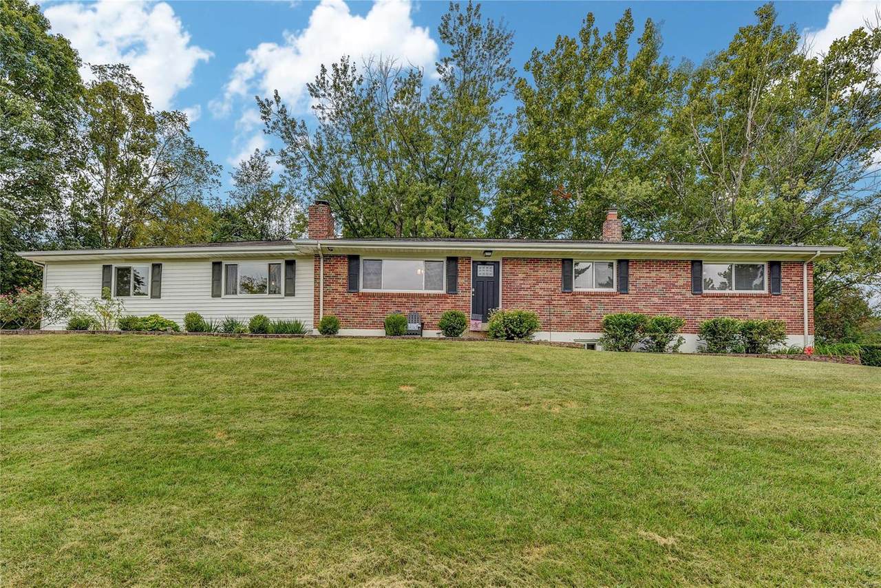 4910 Chapel Hill Drive - Photo 1