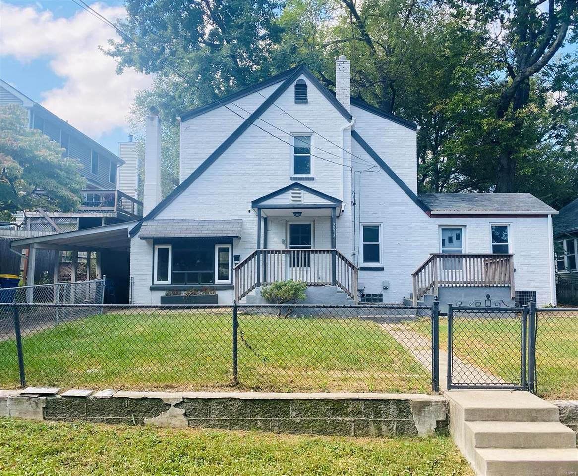 2615 Rockford Avenue - Photo 1