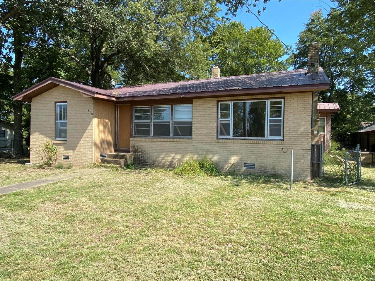 410 Mckinley Street - Photo 1