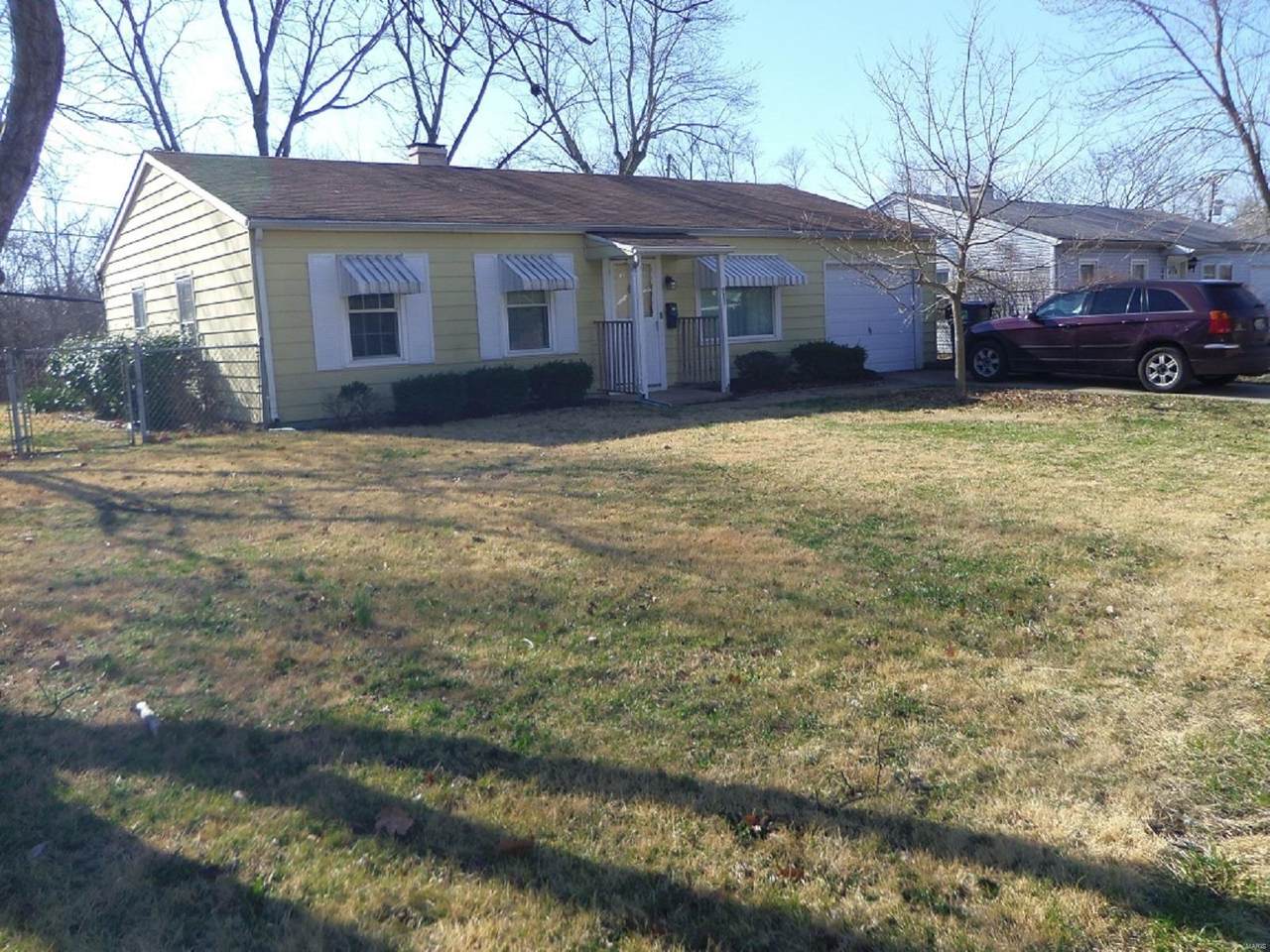 911 St Matthew Drive - Photo 1