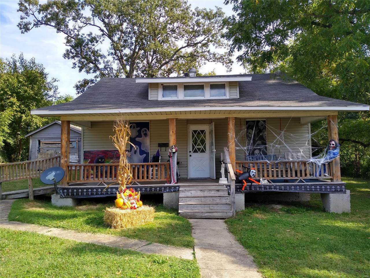 242 Taylor Street - Photo 1