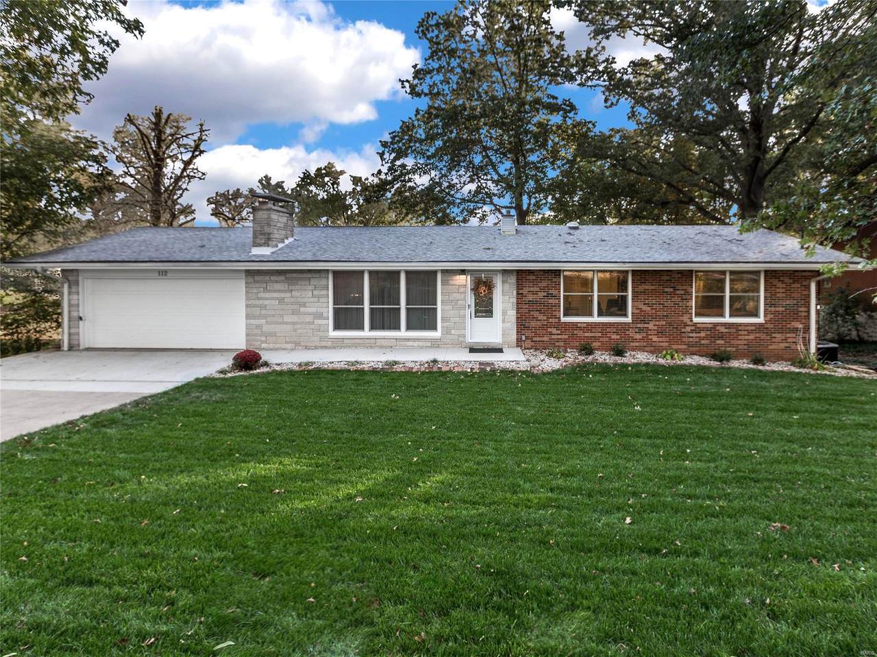 112 Hollyhock Lane - Photo 1