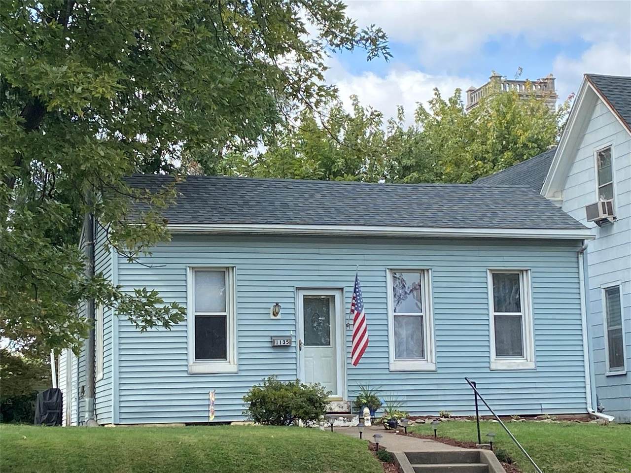 1135 11th Street - Photo 1