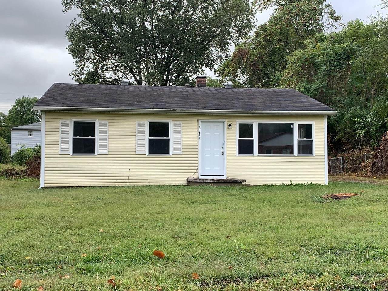 2042 Sandy Ridge - Photo 1