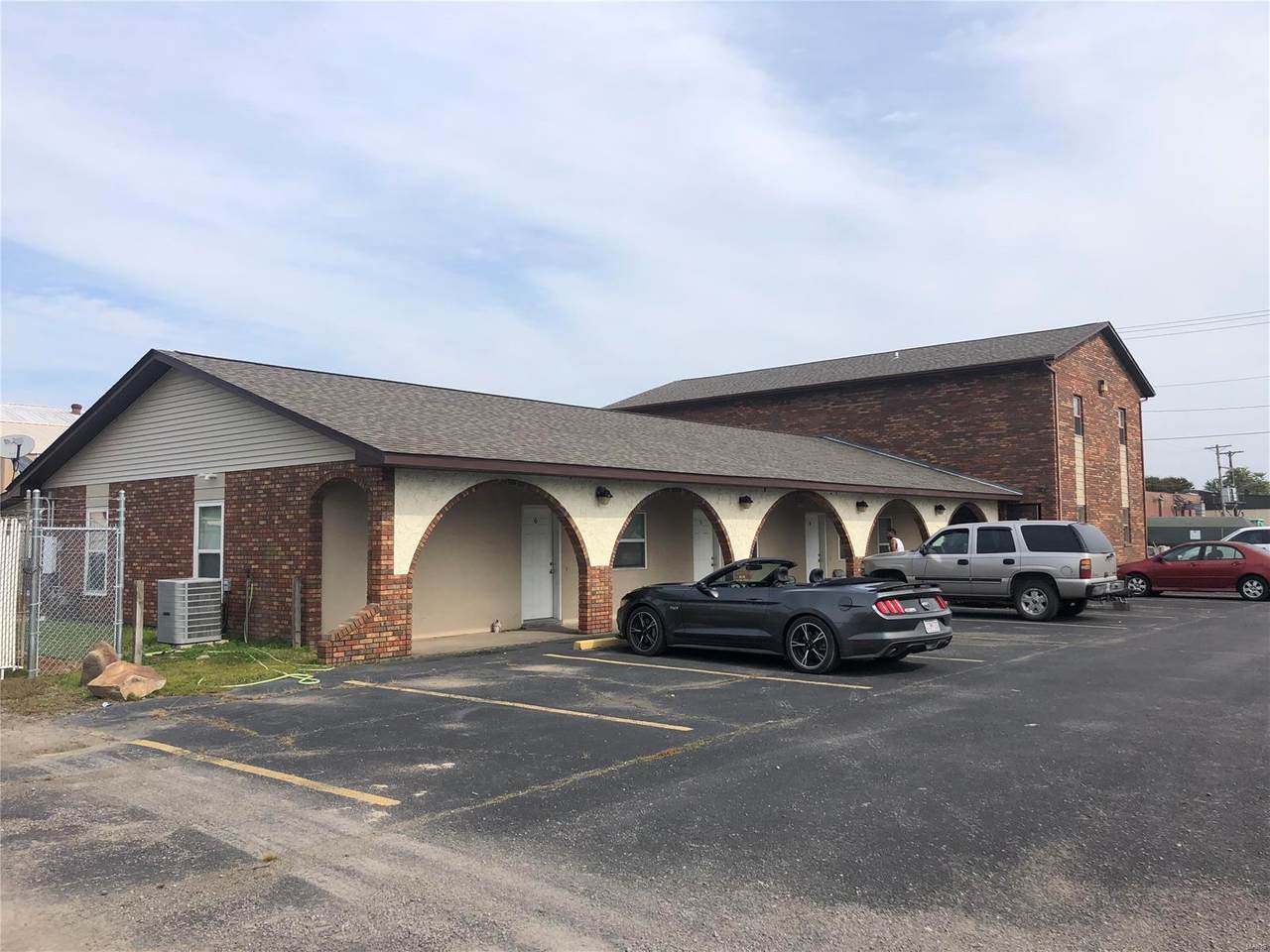 116 Missouri Boulevard - Photo 1