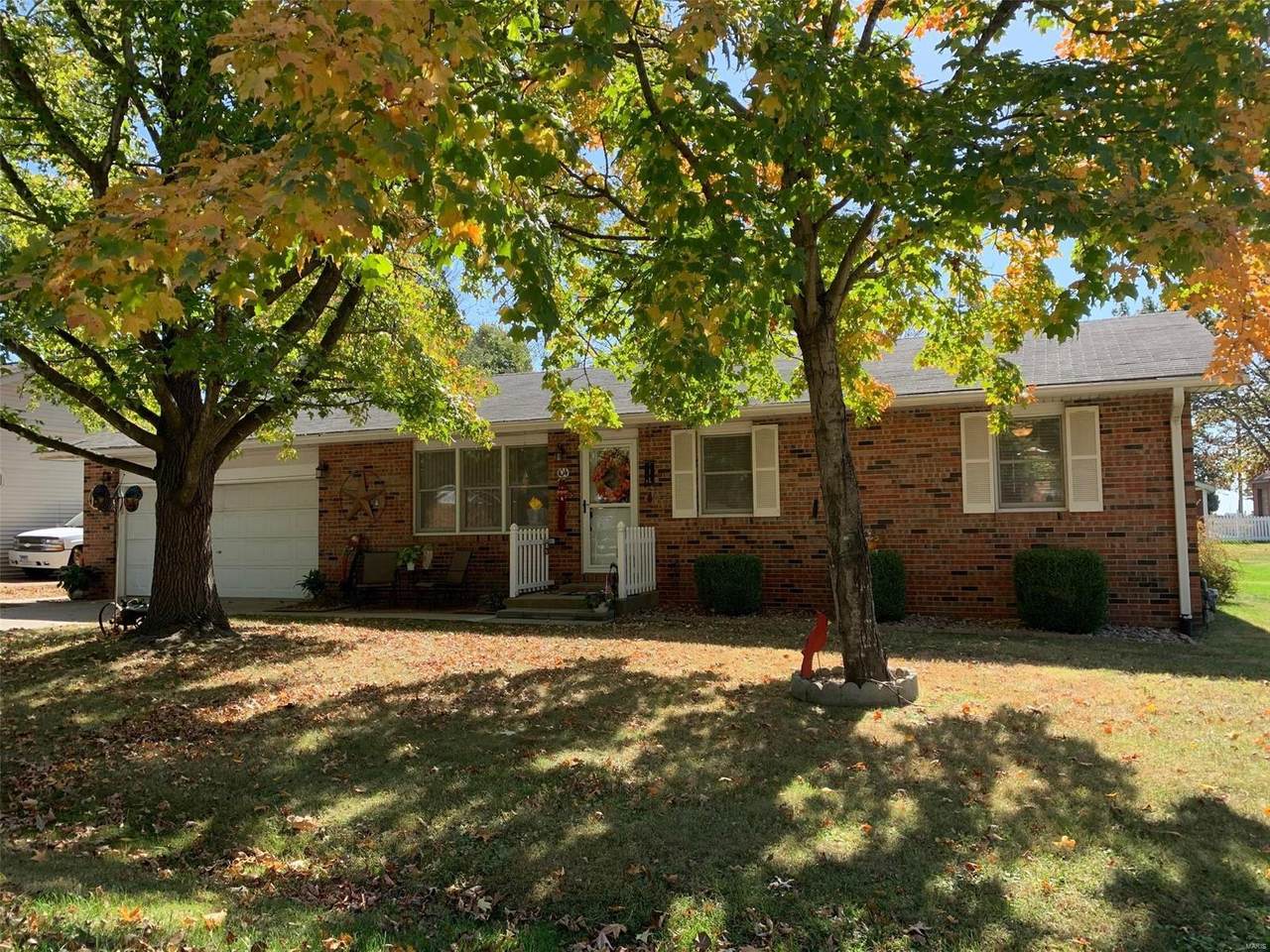 104 Westwood Drive - Photo 1