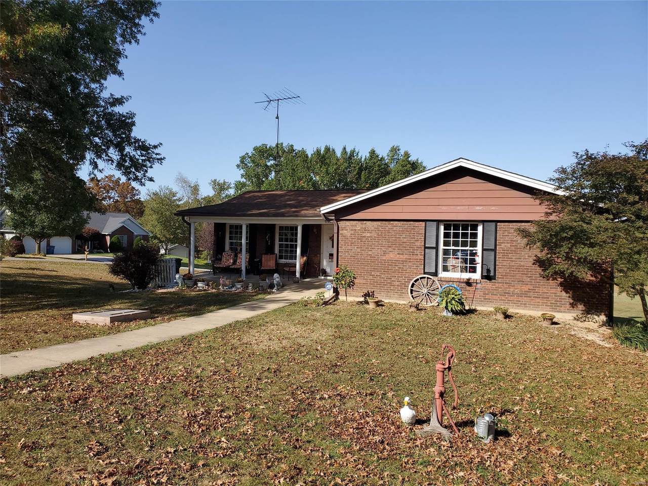602 Lake Estates - Photo 1