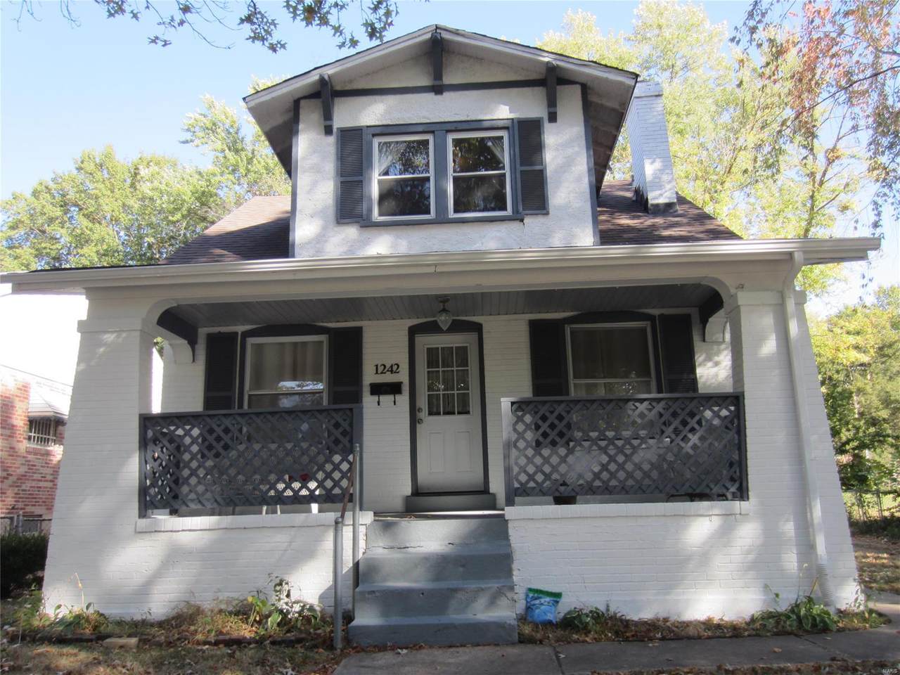 1242 Purdue Avenue - Photo 1