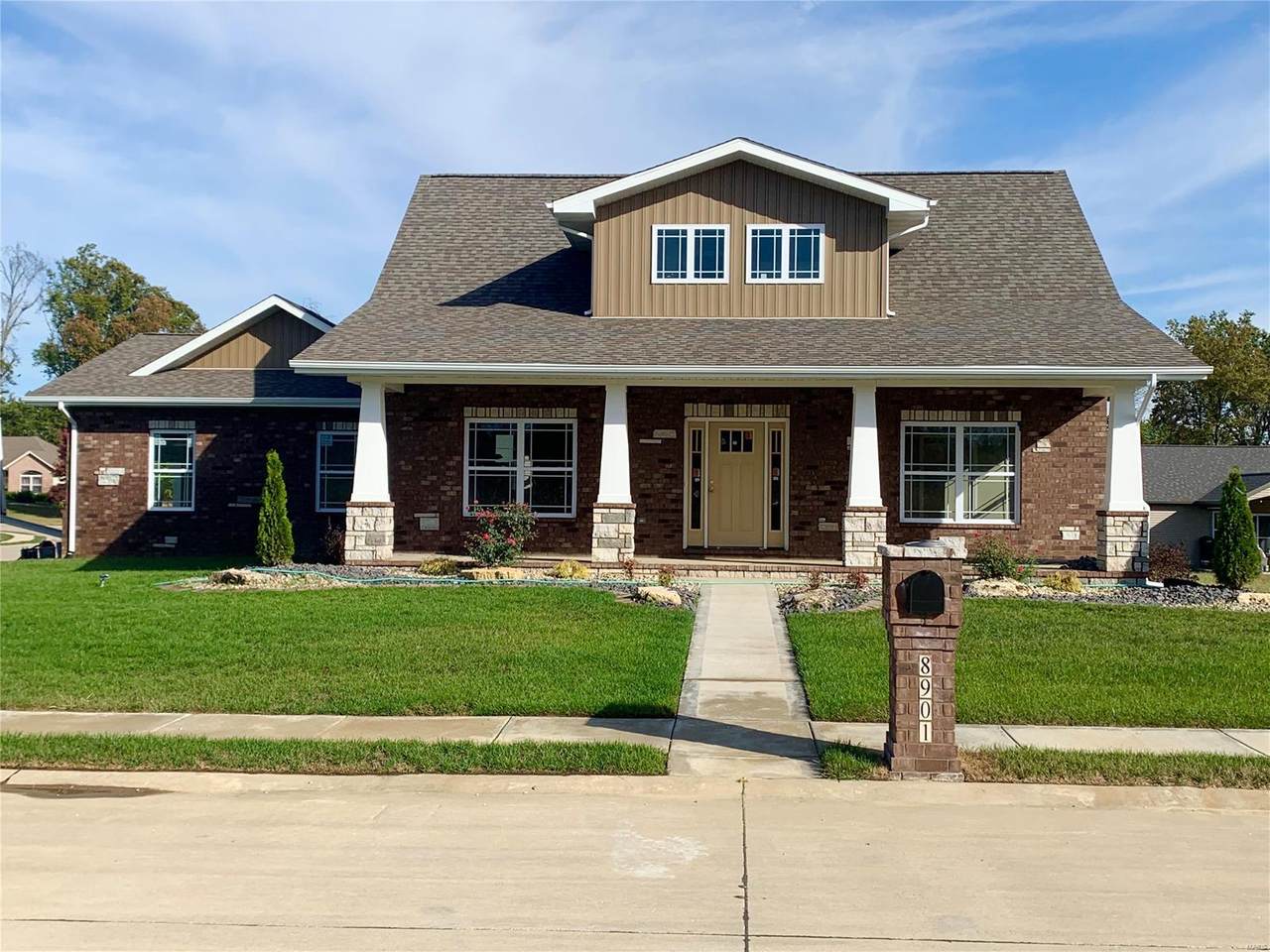 8901 Rock Creek Drive - Photo 1