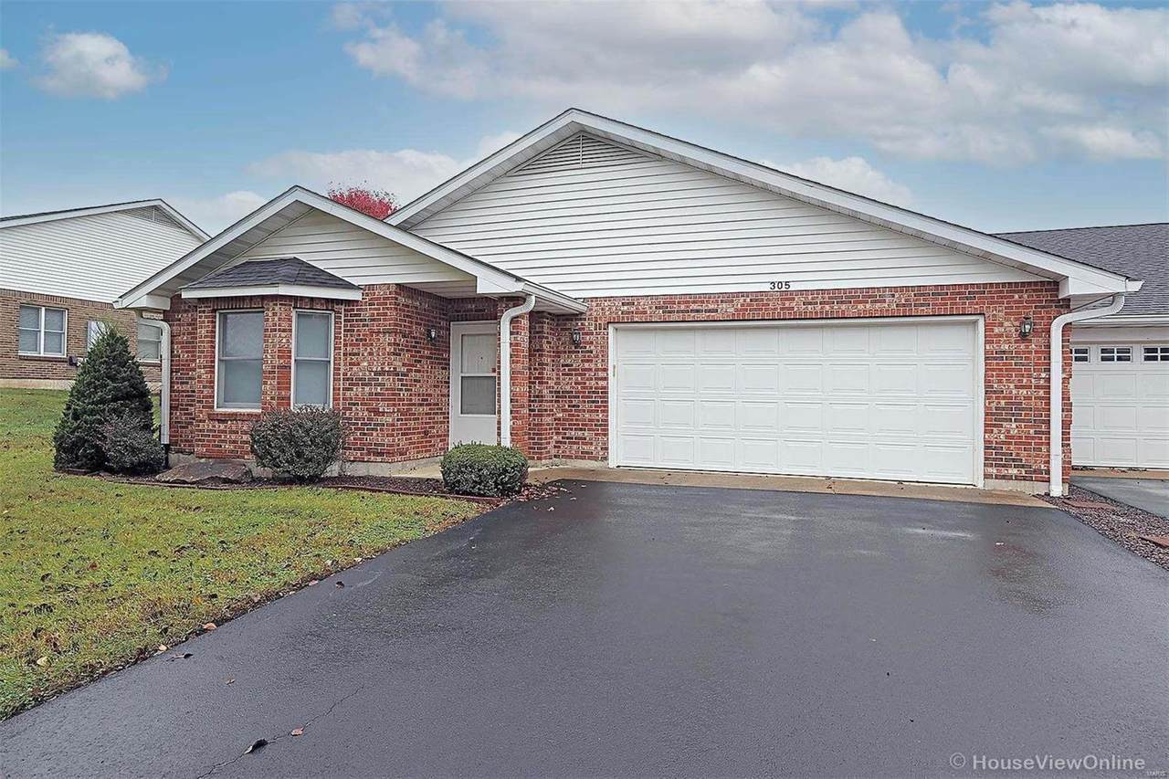 305 Green Tree Lane - Photo 1