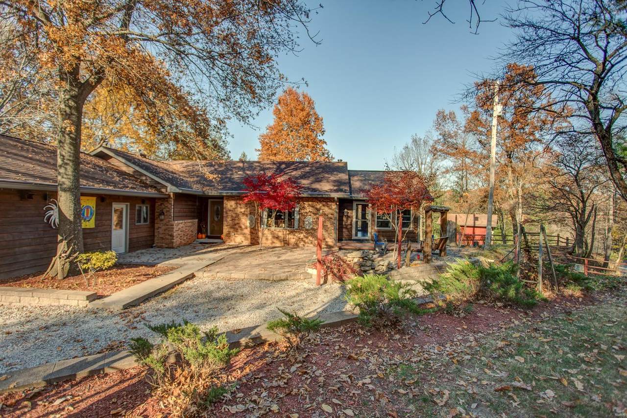 744 Shady Lane - Photo 1