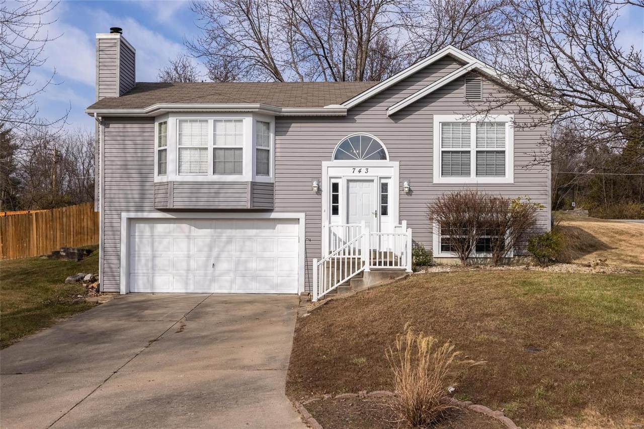 743 Summersong Drive - Photo 1