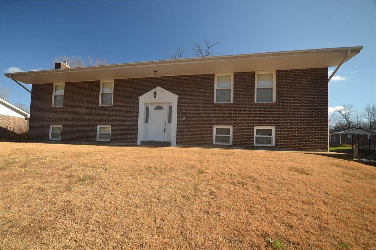 840 English Lane - Photo 1