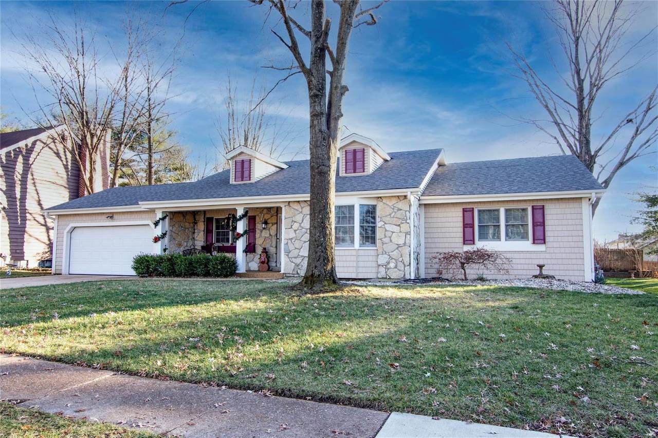 16044 Clarkson Woods Drive - Photo 1