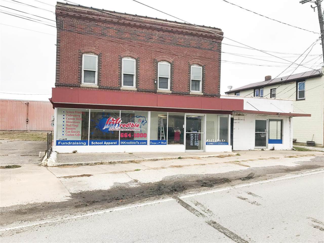 307 Franklin Avenue - Photo 1
