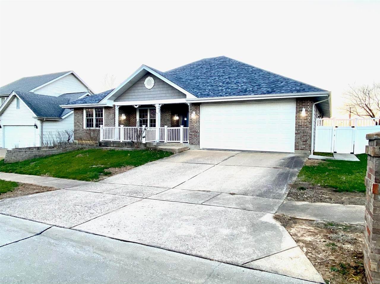 3503 Marian Way - Photo 1