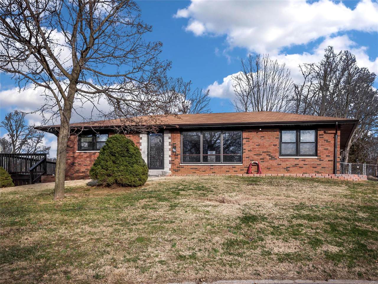 804 Echo Drive - Photo 1