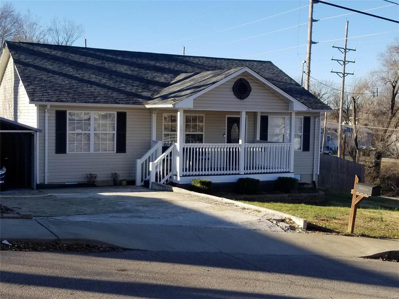 501 Adams St. - Photo 1