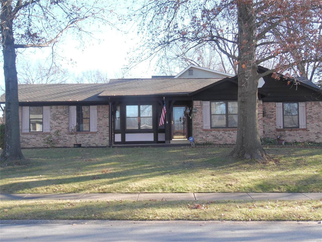 1616 Treetop - Photo 1