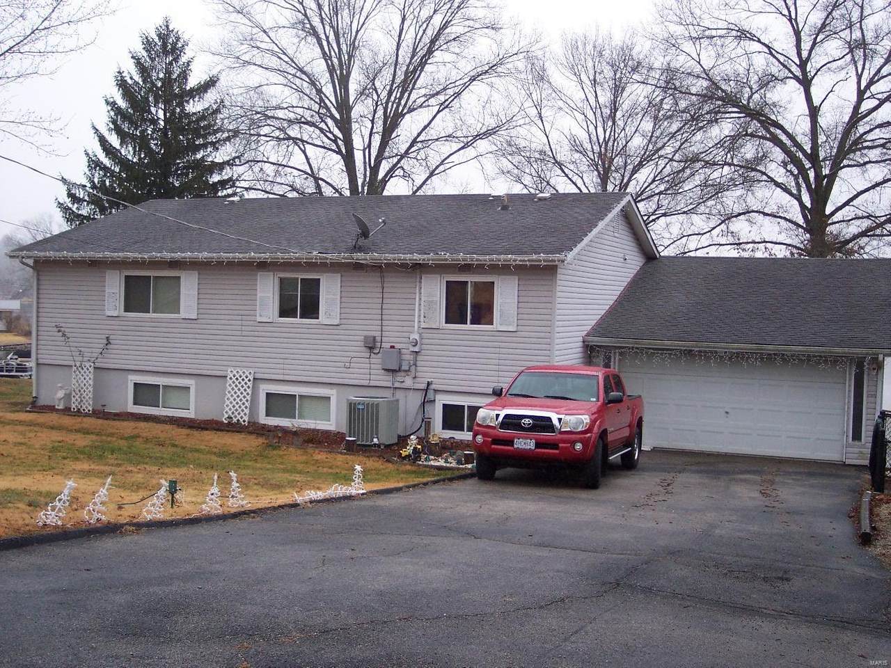 1372 Shore - Photo 1