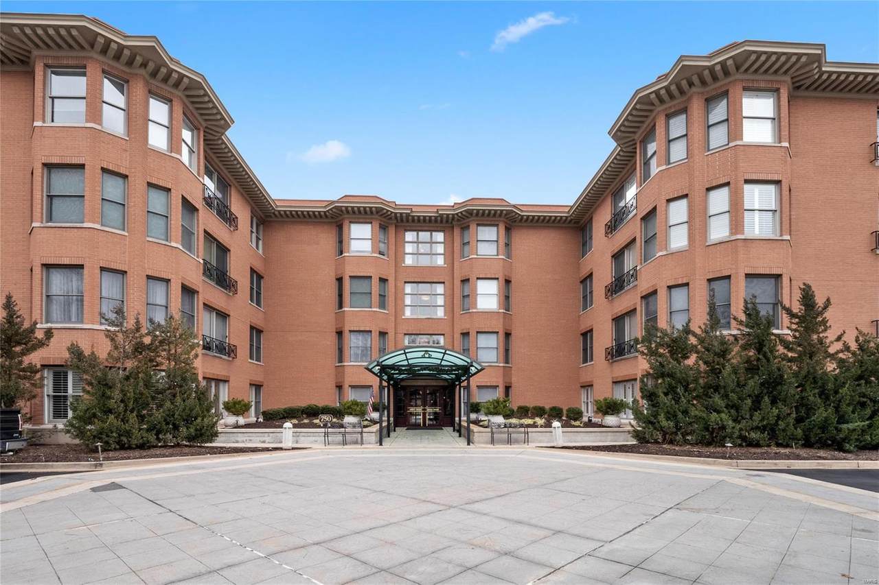 750 Hanley - Photo 1