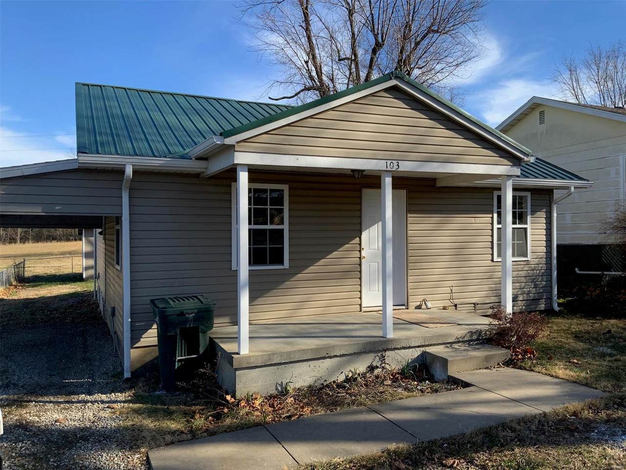 103 Cedar Crest Drive - Photo 1
