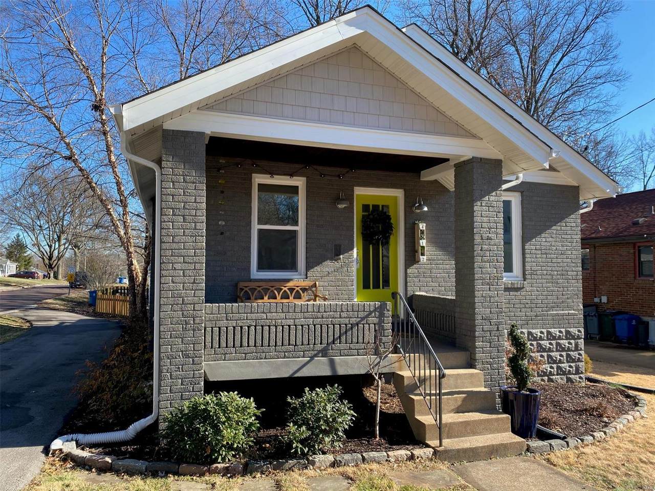 412 Venneman Avenue - Photo 1
