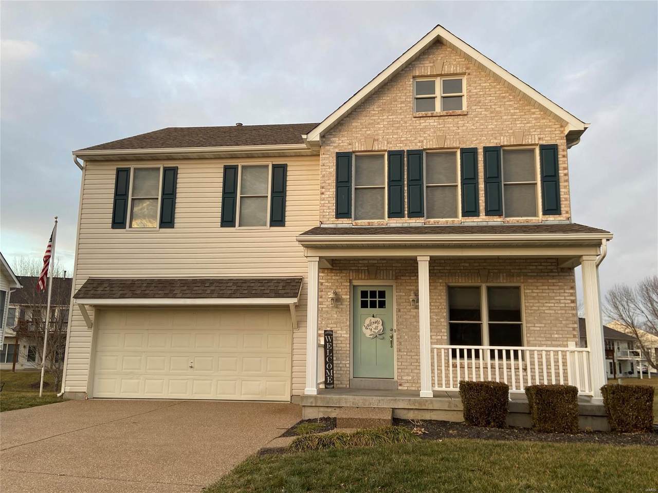 143 England Drive - Photo 1