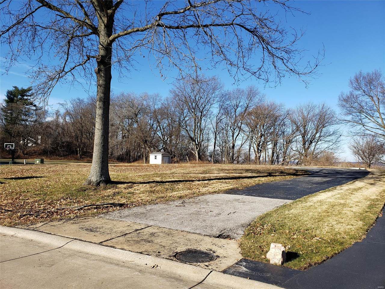 19 Ridge Crest Drive - Photo 1