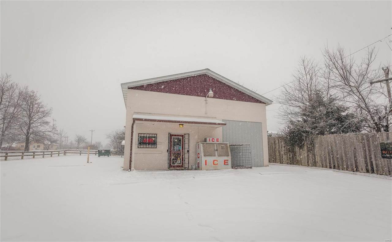 196 Highway 8 - Photo 1