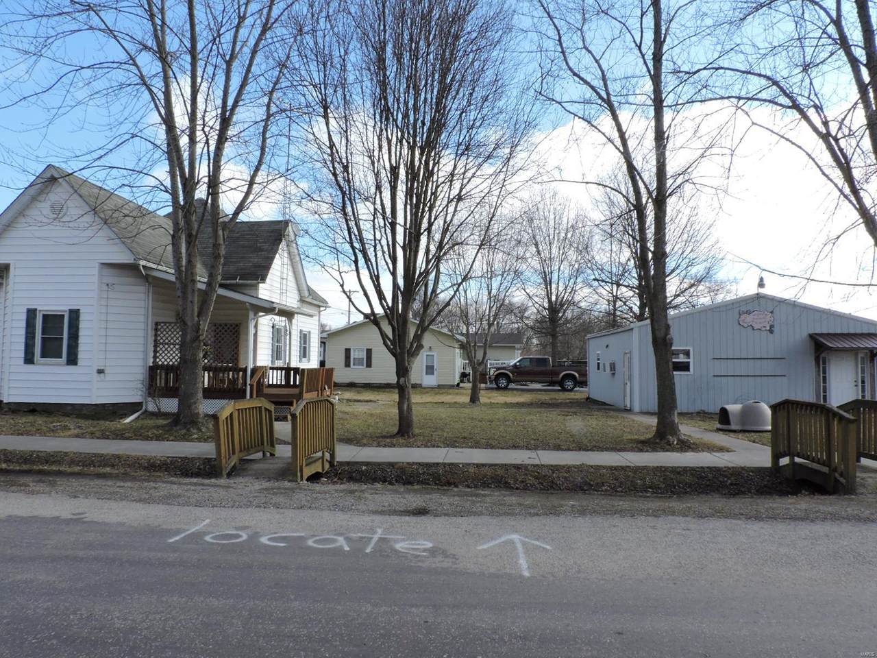202 Miller - Photo 1