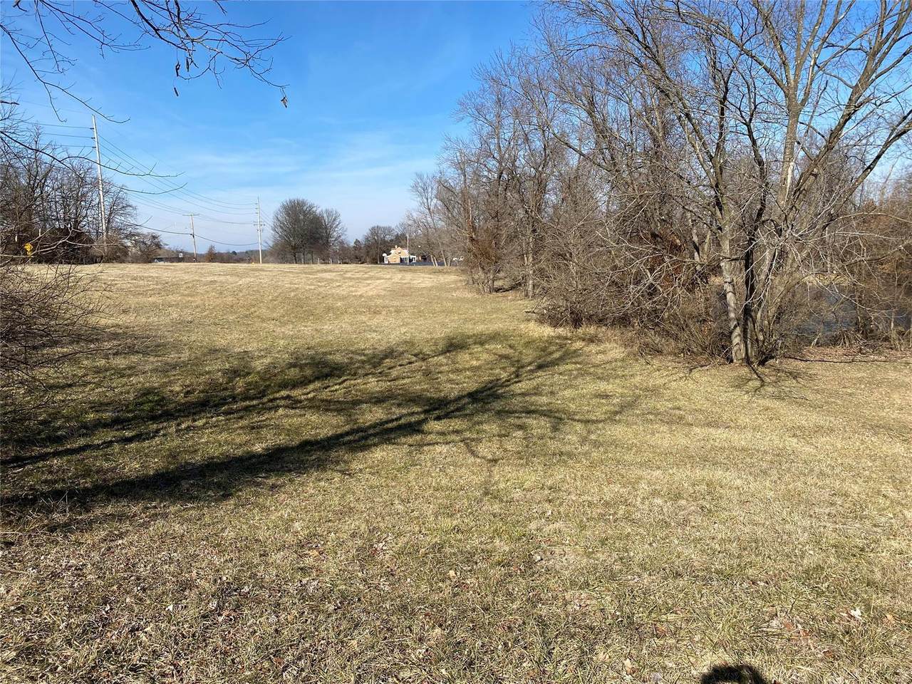 17367 Manchester Road - Photo 1