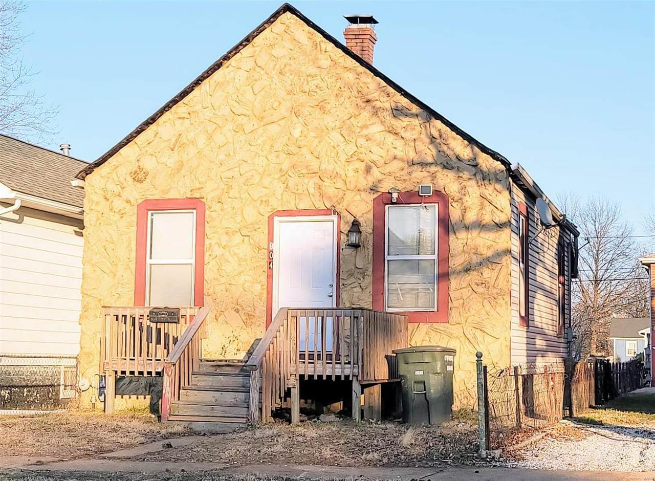 904 Alton Avenue - Photo 1