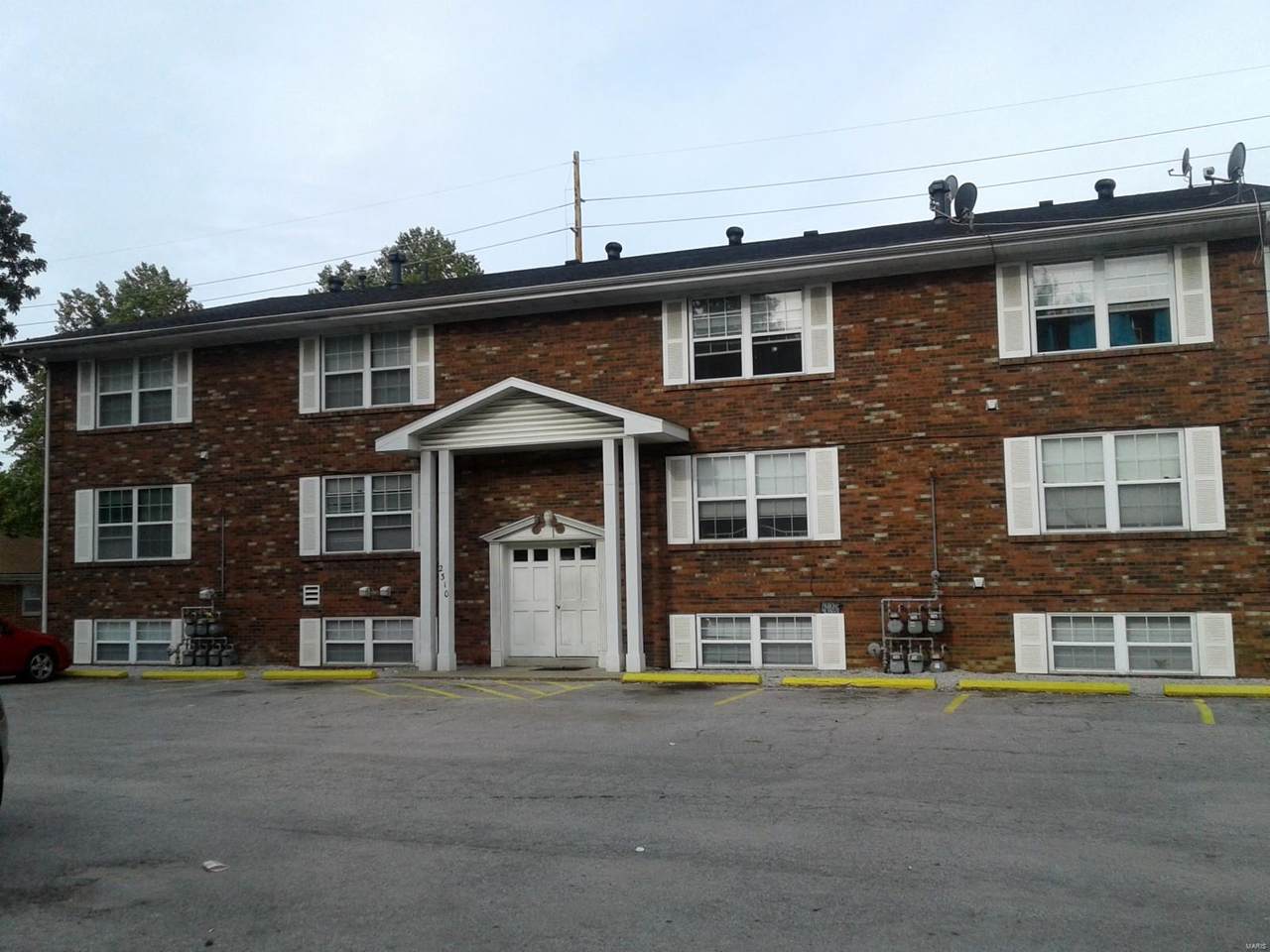 2310 Frank Scott Pkwy - Photo 1