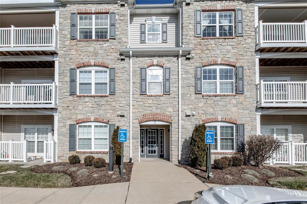 2 Monarch Trace Court - Photo 1