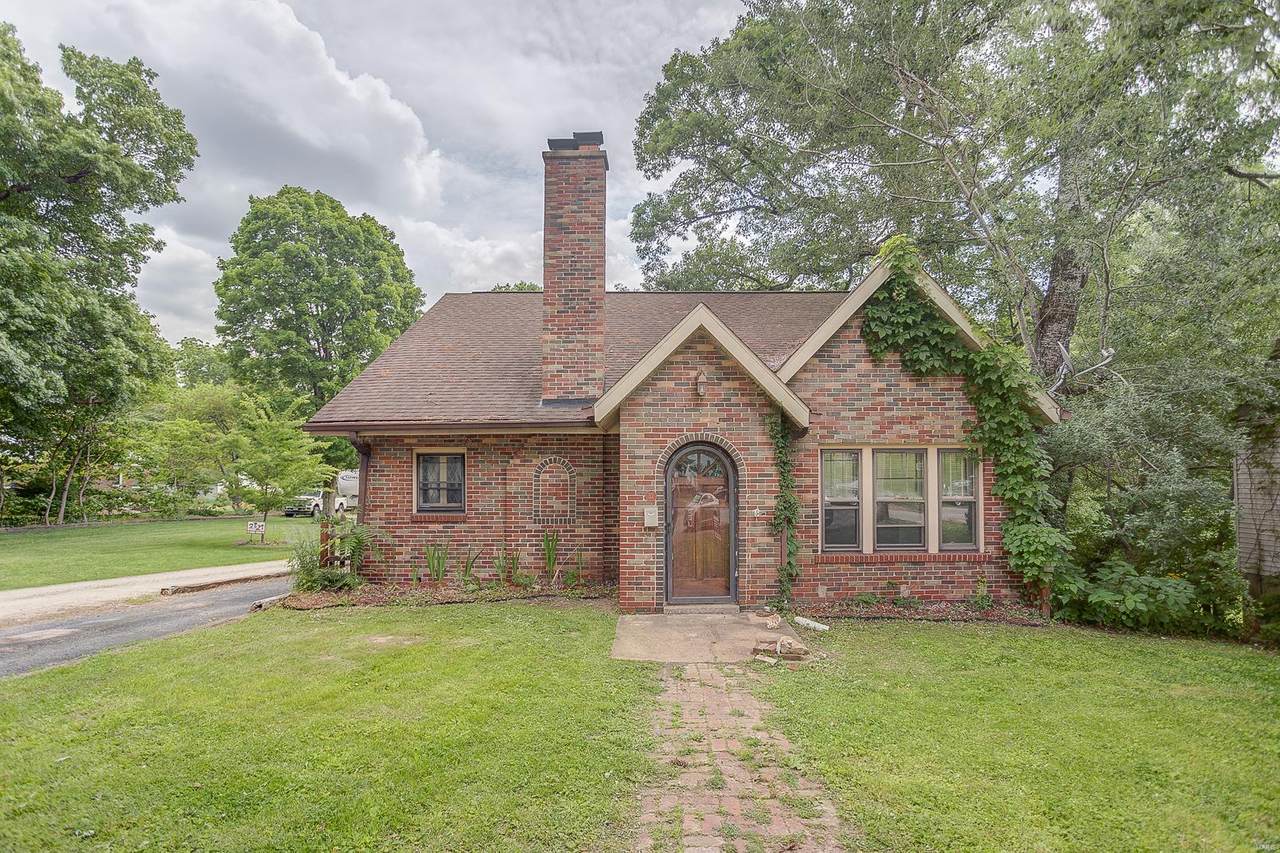 32 Sherwood - Photo 1