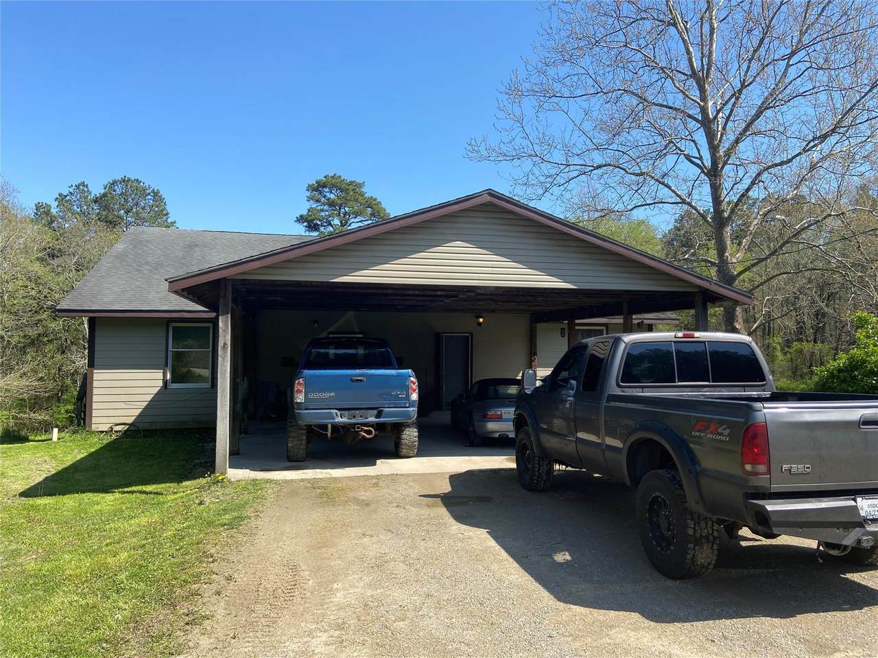 7996 Hwy 32 - Photo 1