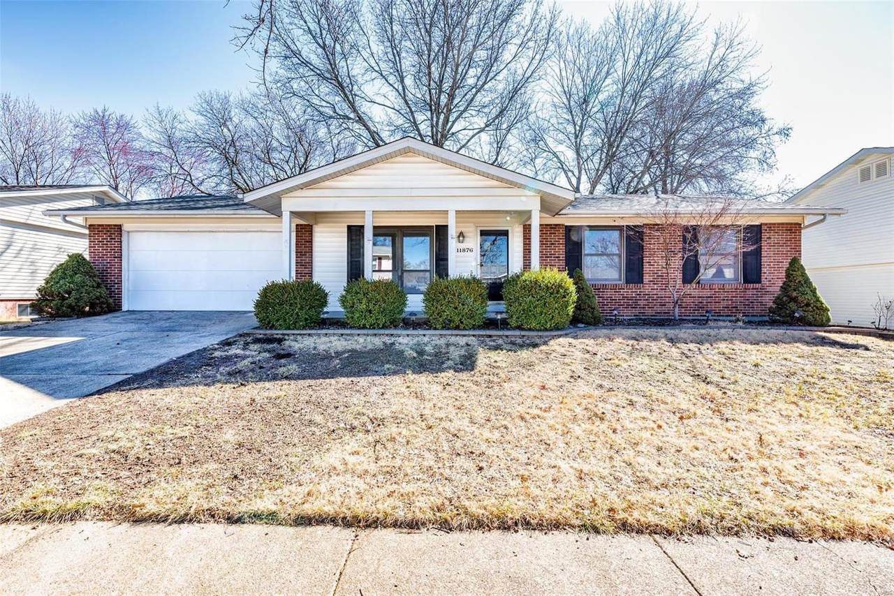 11876 Wexford Place Drive - Photo 1