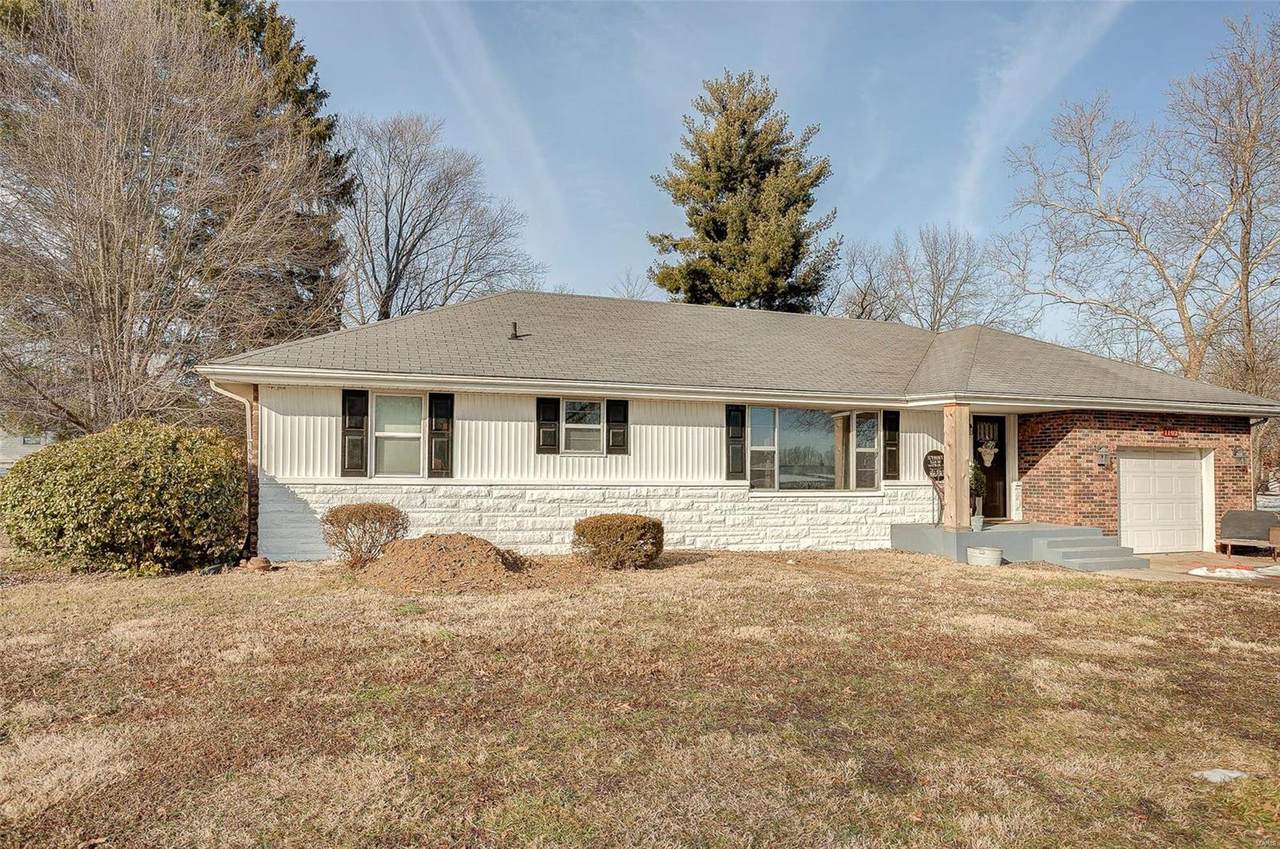 1102 Douglas Street - Photo 1