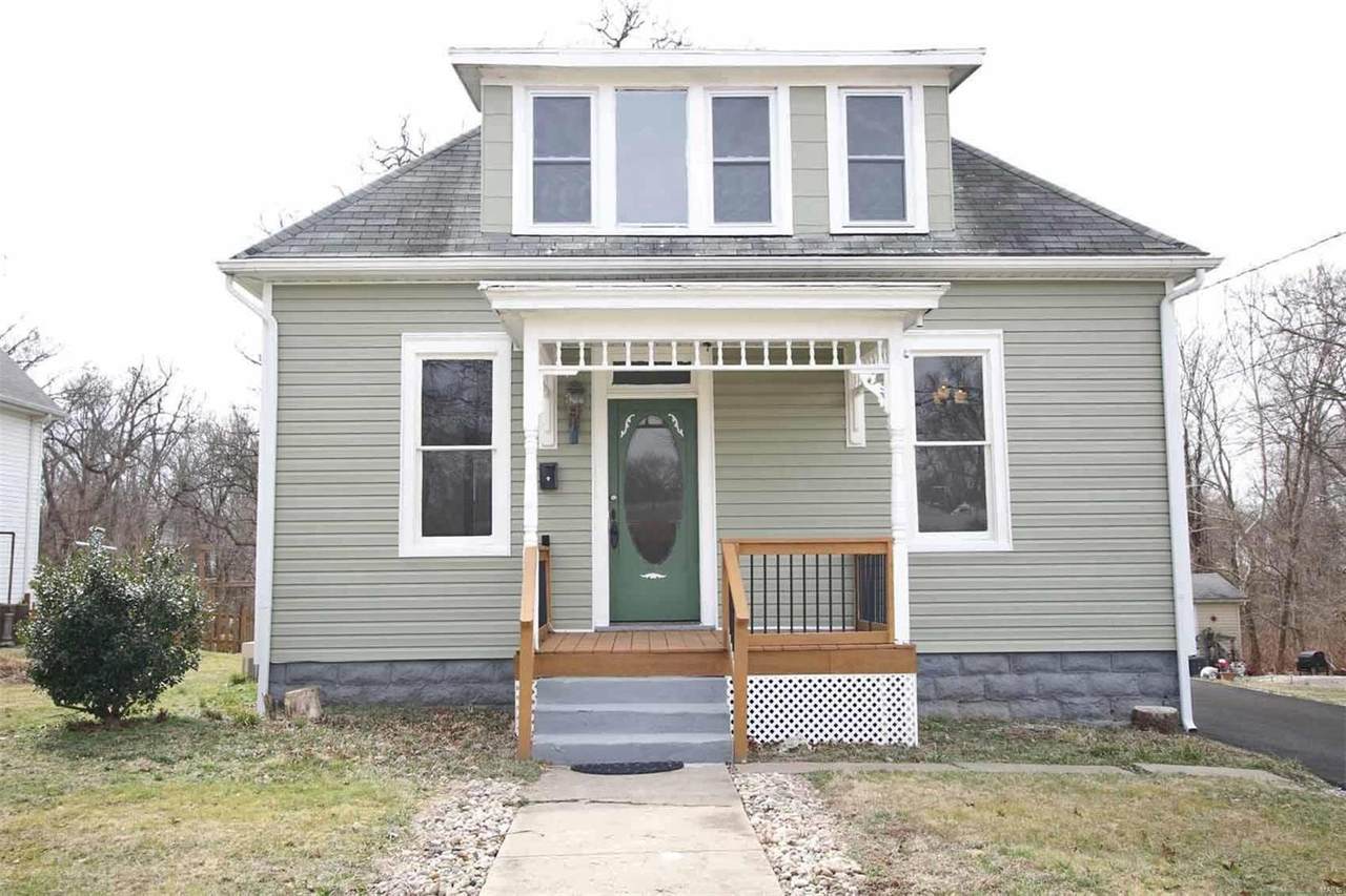 312 Union Street - Photo 1