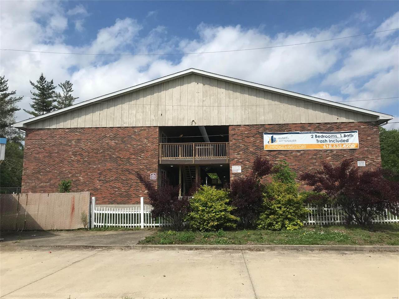 1320 N 1st Street - Photo 1
