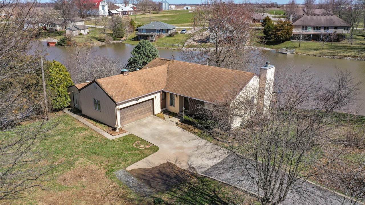 16774 Beechwood Lane - Photo 1