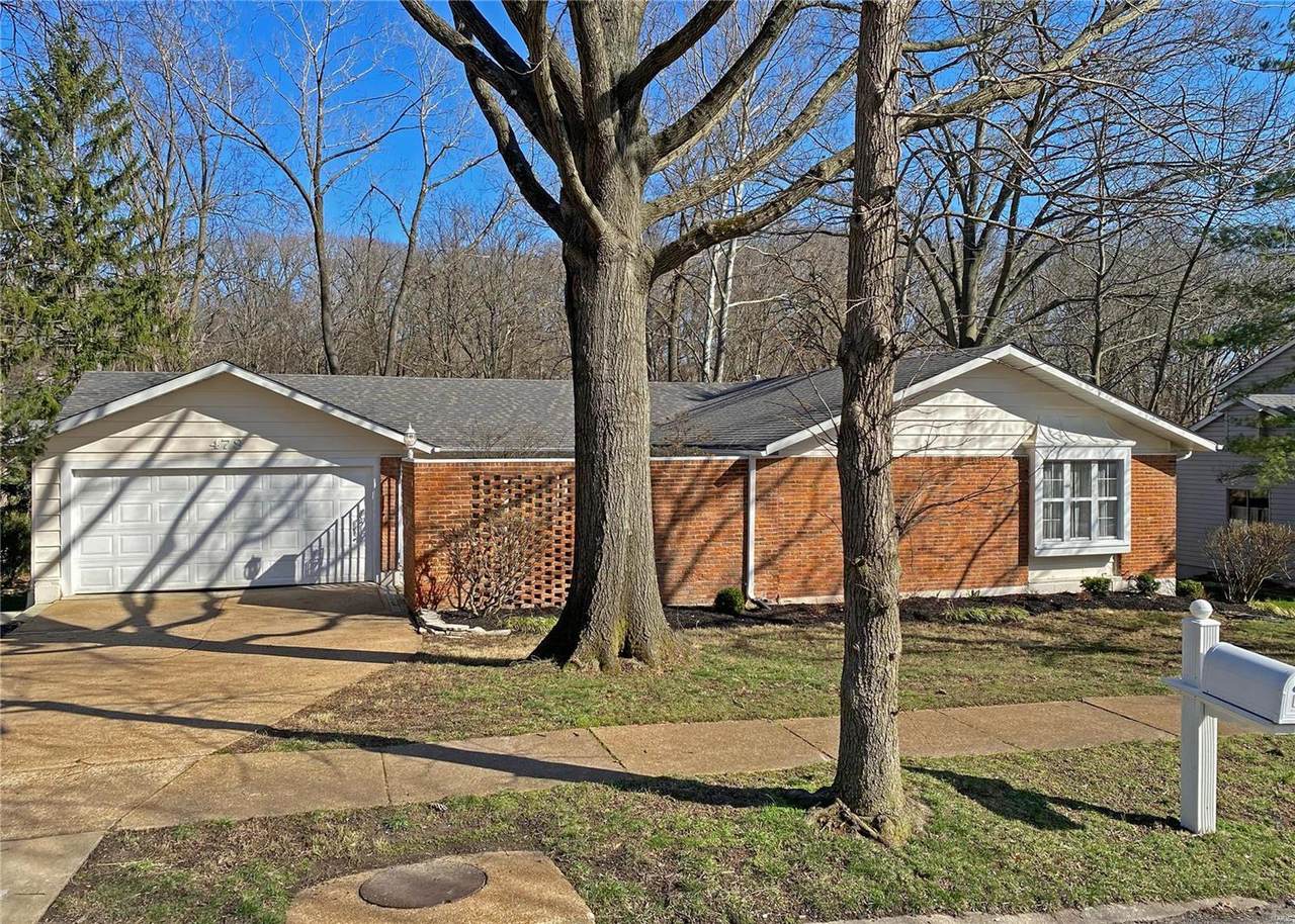 478 Graywood Drive - Photo 1