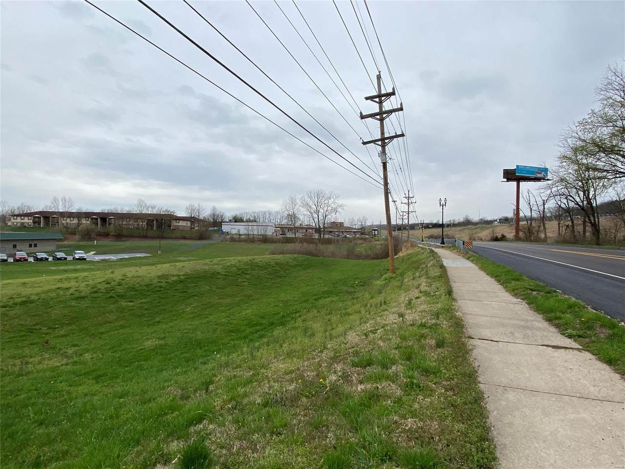 2500 Osage - Photo 1