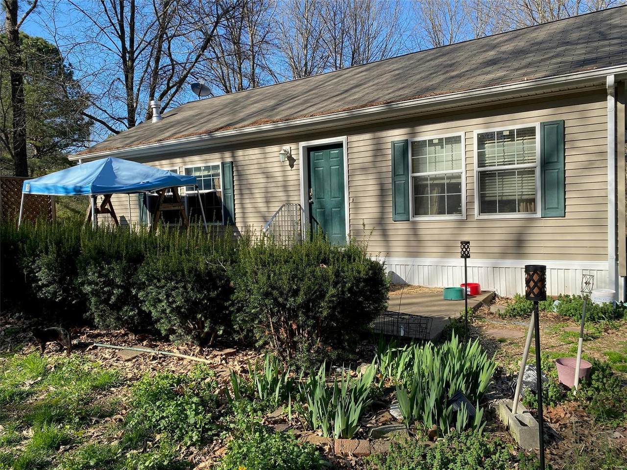 13704 Greenbriar - Photo 1