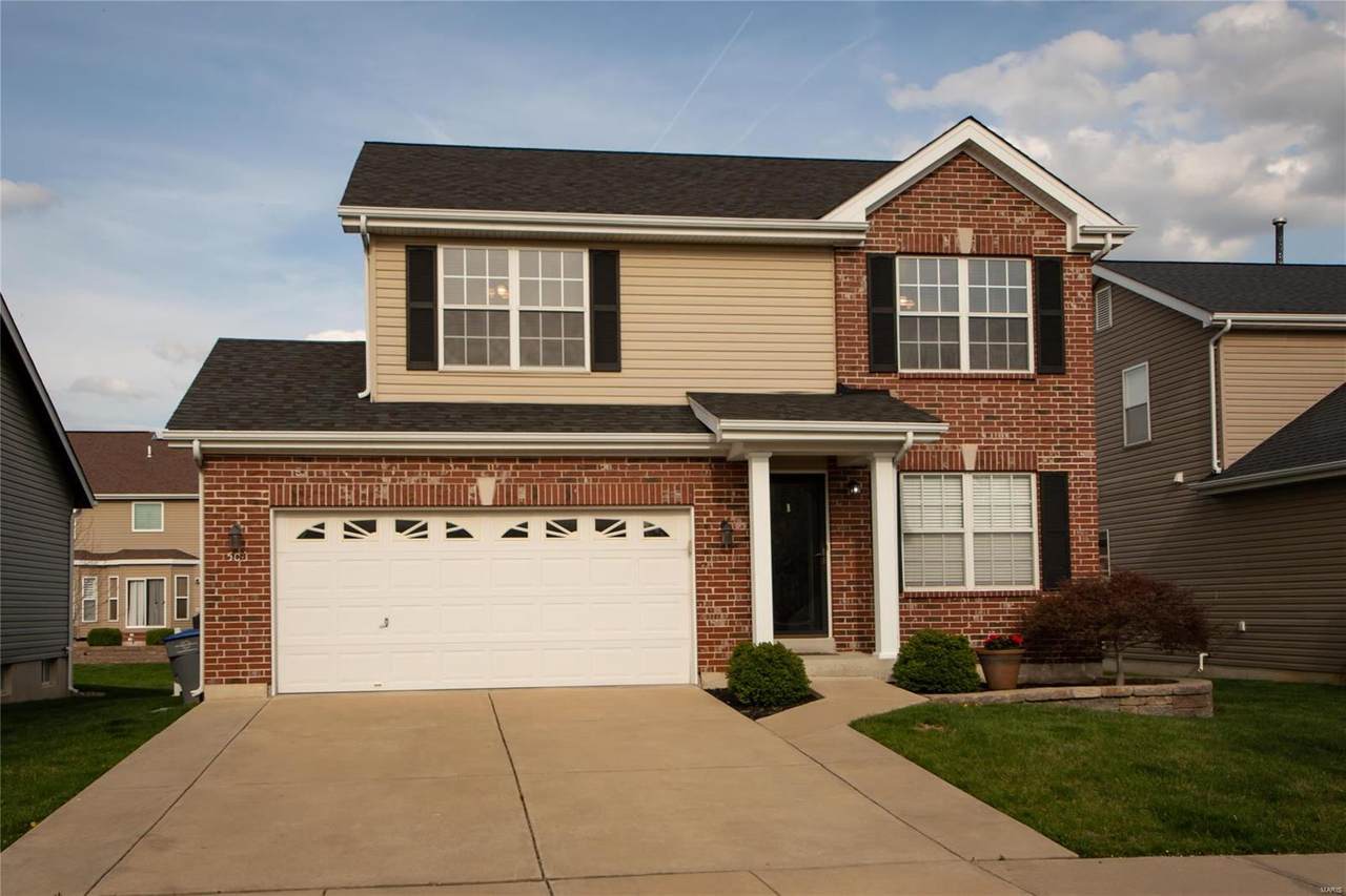 506 Cottage Crossing - Photo 1