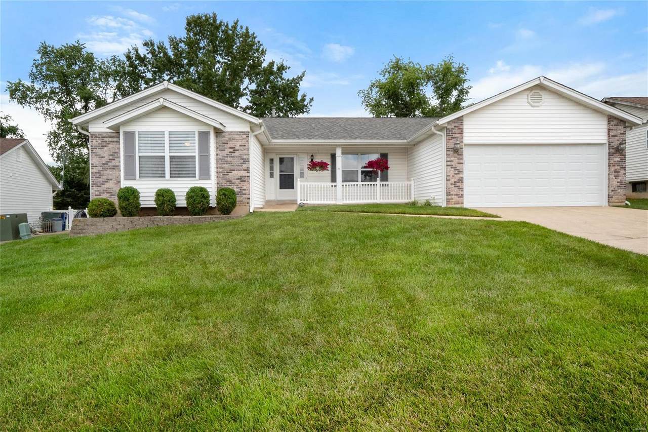807 Prince Andrew Court - Photo 1