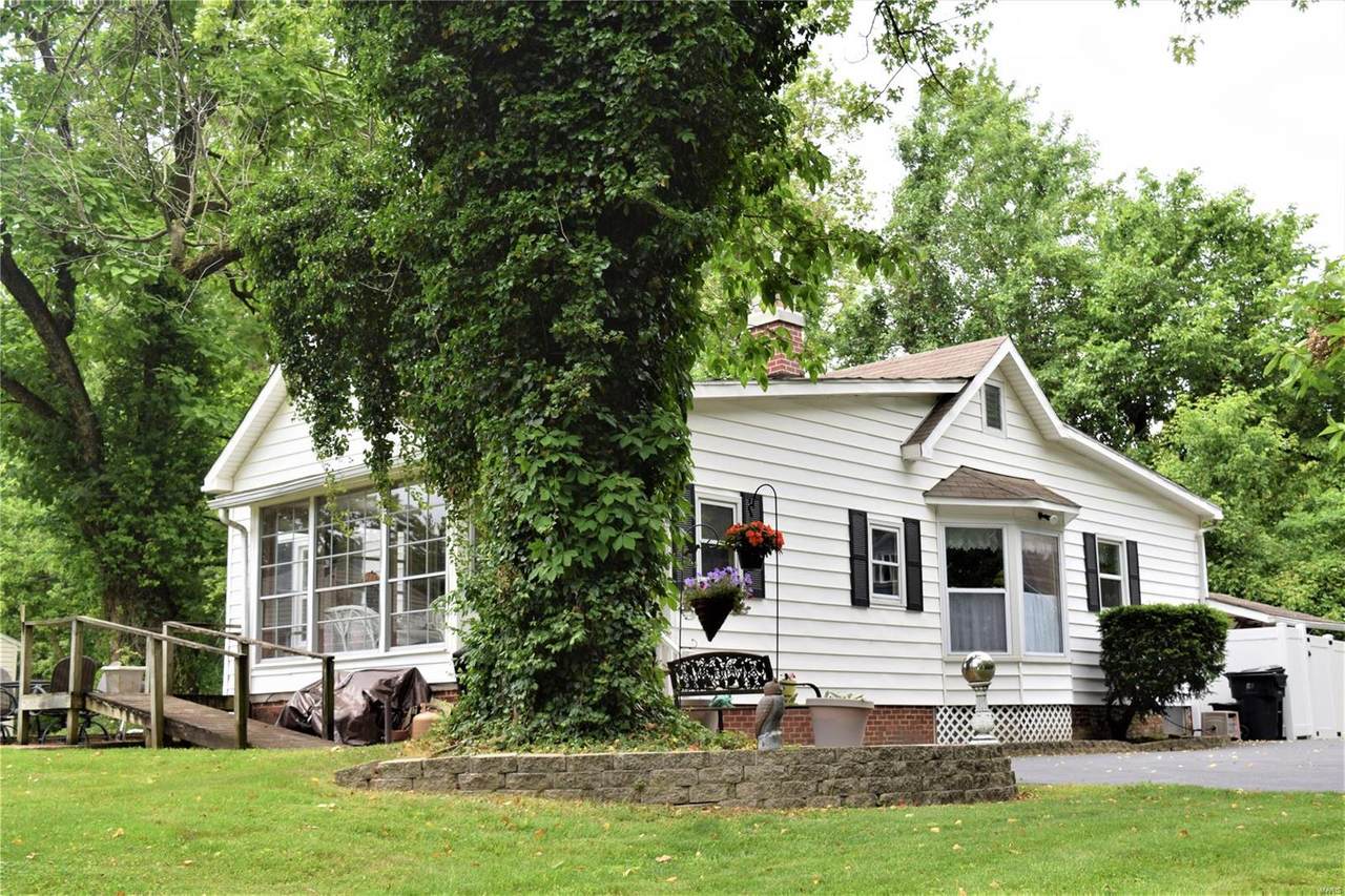 309 Bellevue Park Drive - Photo 1