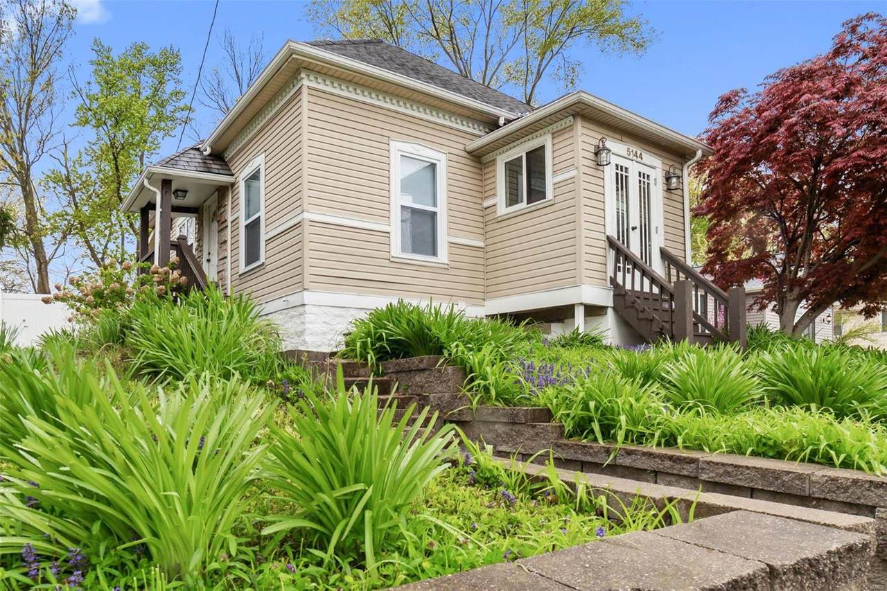 5144 Heege Road - Photo 1